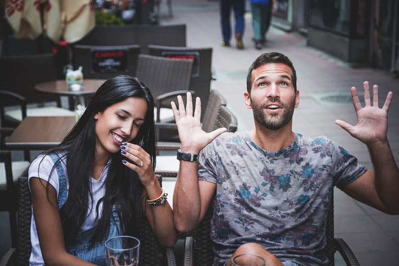 couple, conversation, café