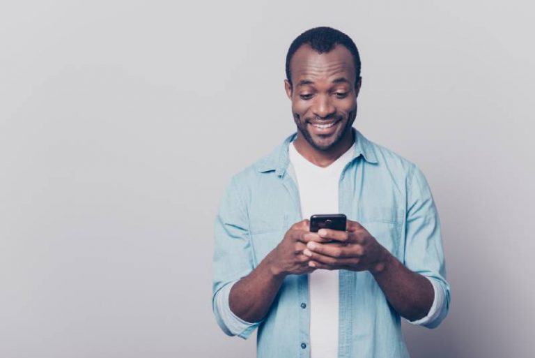 Quoi Envoyer Comme Premier Message Tinder Le Premier Message Tinder : Exemples Qui Captivent L’attention