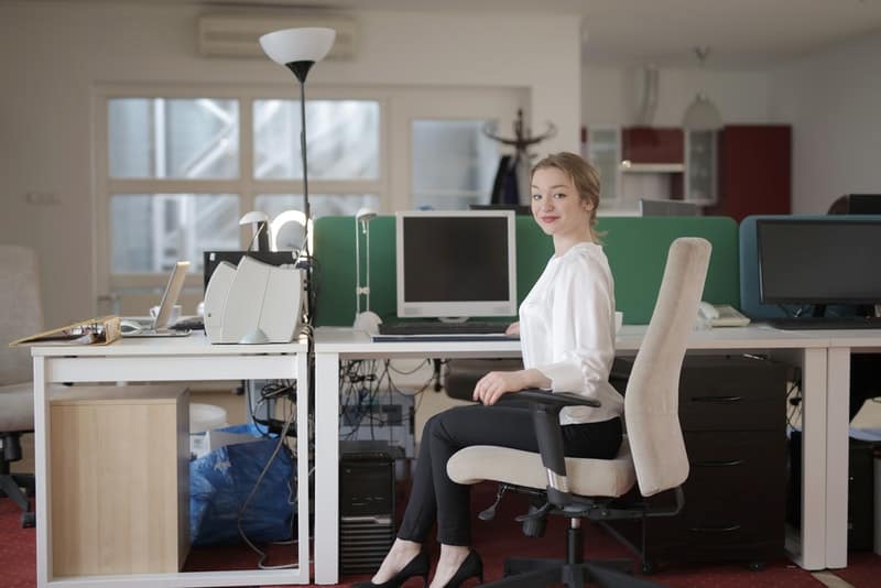 femme affaires, séance, bureau