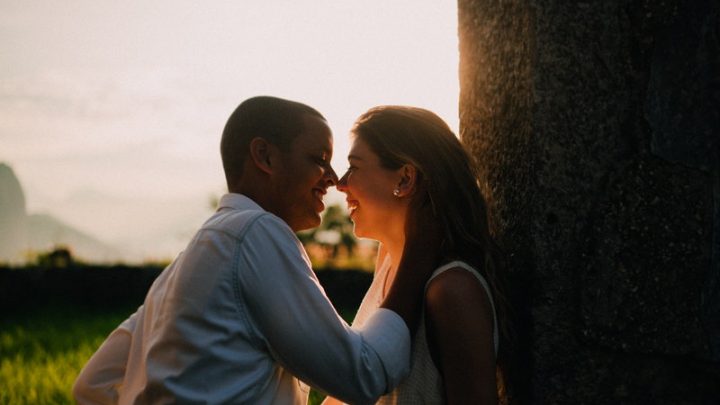 Couple Goals : La Relation Idéale Et Le Romantisme Des Jeunes