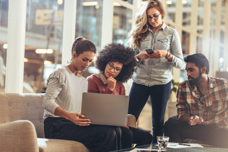 femmes au travail