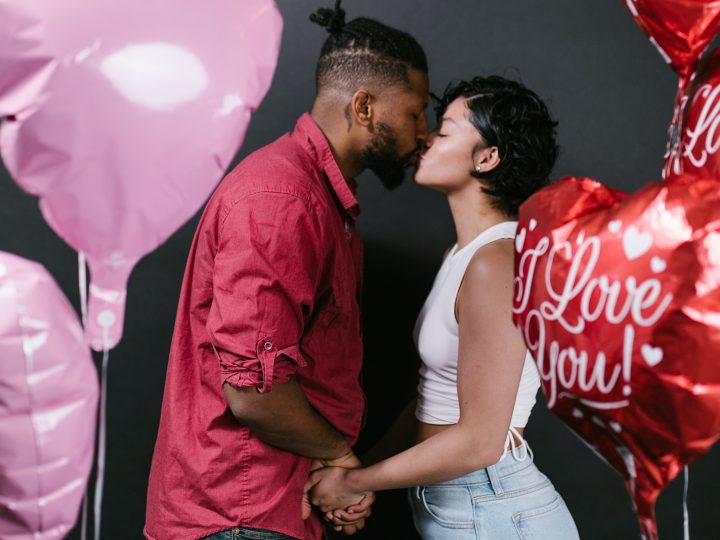 Comment Être Romantique Le Jour De La Saint Valentin?