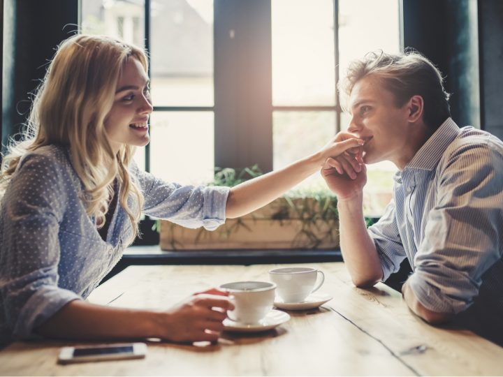 Un Homme Lion Amoureux : Tout Savoir Sur Cet Homme Époustouflant