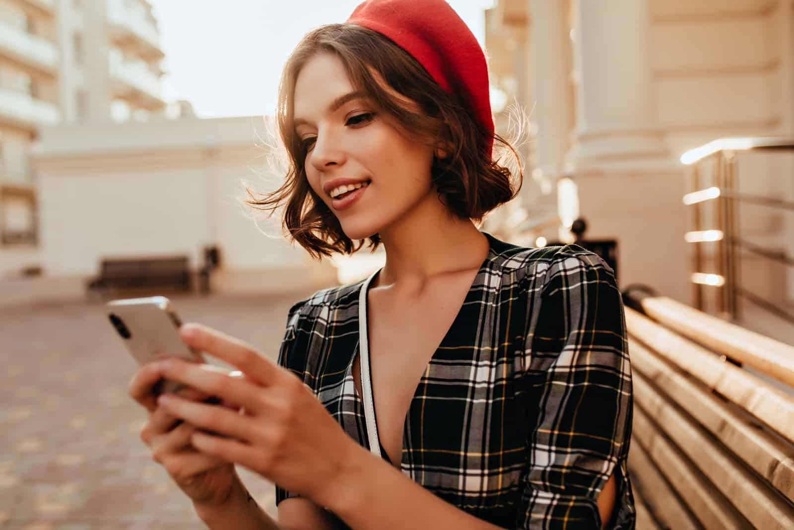 message texte fille élégante en journée dautomne