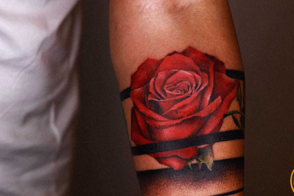 Tatouage De Rose Pour Homme : Signification Du Tattoo Old School