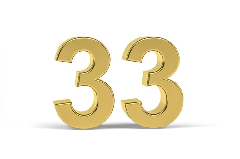 Golden 3d numéro 33 isolé sur fond blanc