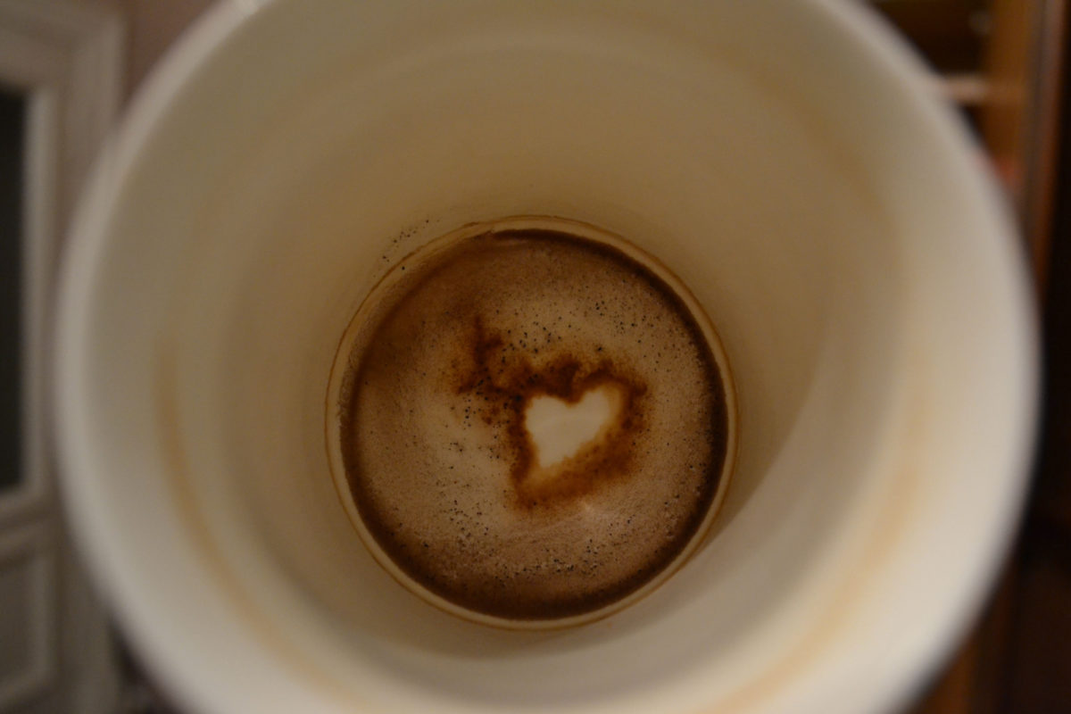 Lire Dans Les Marcs De Café : Les Symboles Du Fond De La Tasse
