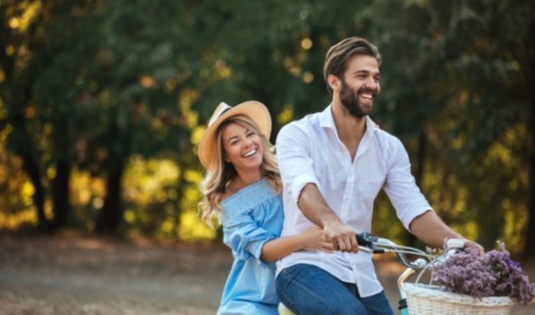 couple a velo