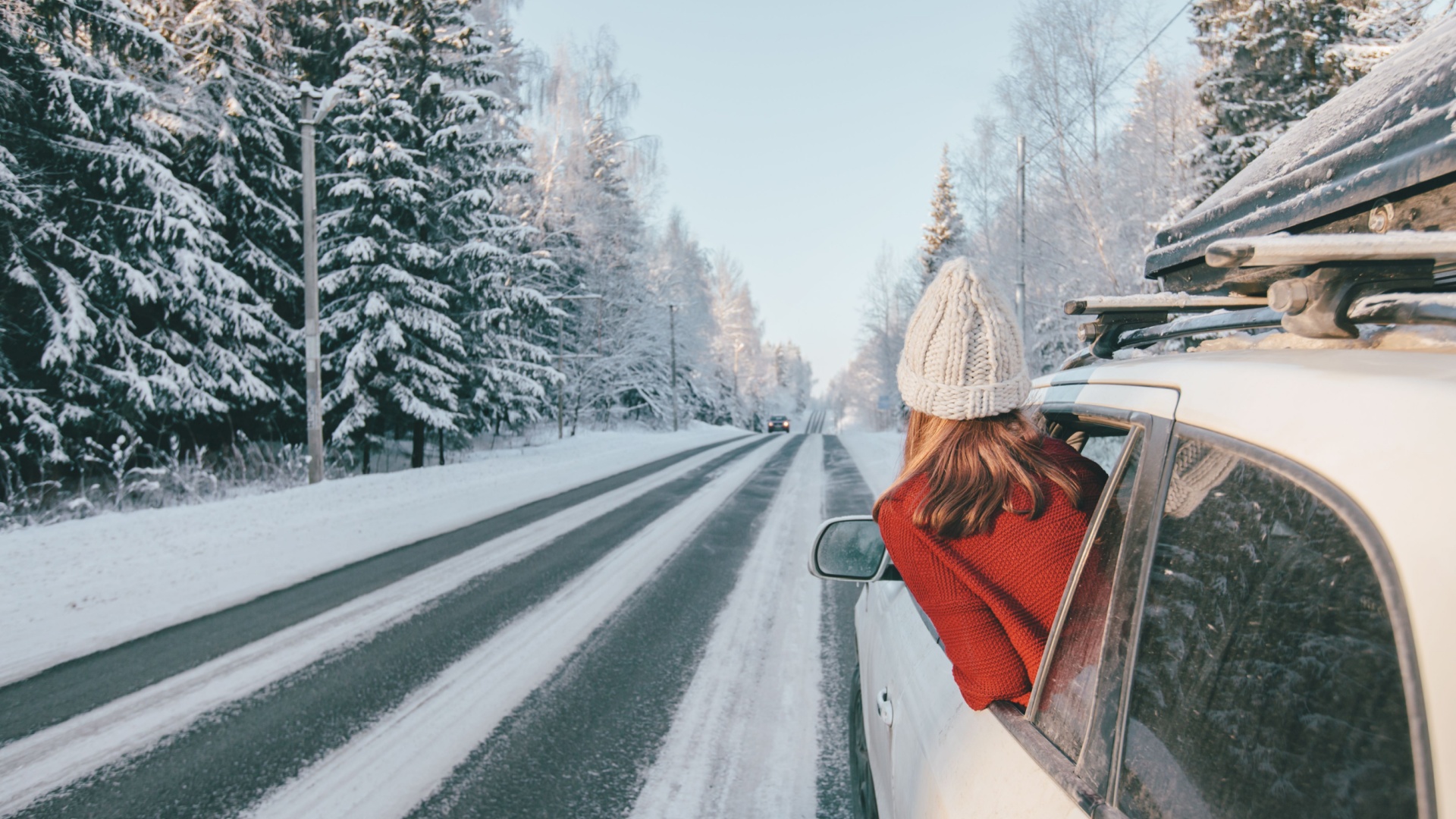 femme en voiture