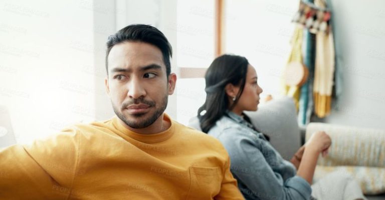 18 signes qu’il ne t’aime plus et veut quitter ta vie